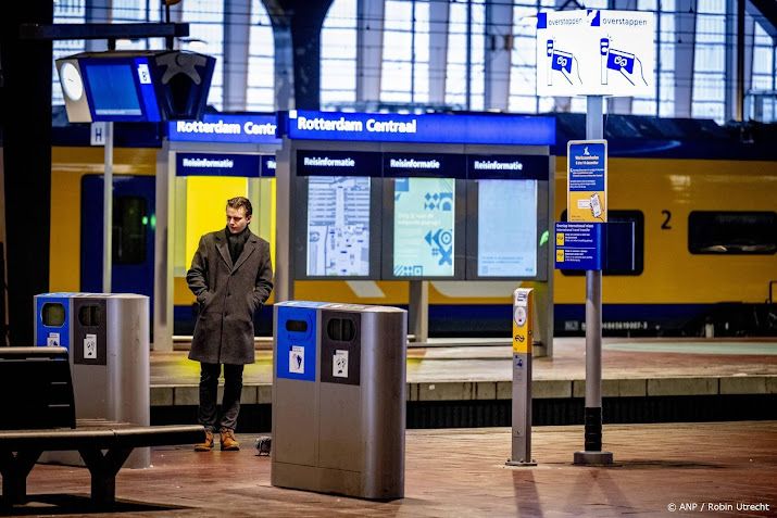 Dag begint met minder storingen op het spoor door winterweer