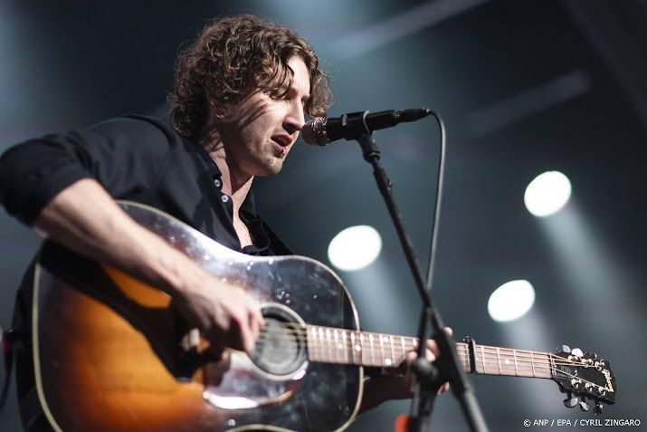 Dean Lewis niet langer bij Universal Music Australia