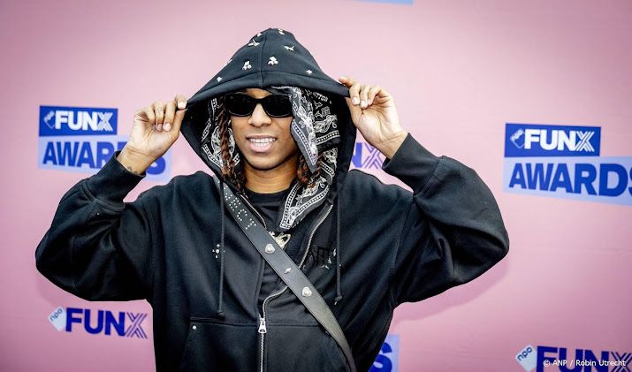 sor maakte nieuw album in de nacht: ik heb altijd plafonddienst