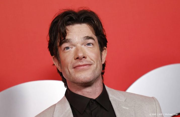 John Mulaney stelt shows in Minneapolis uit om onrust