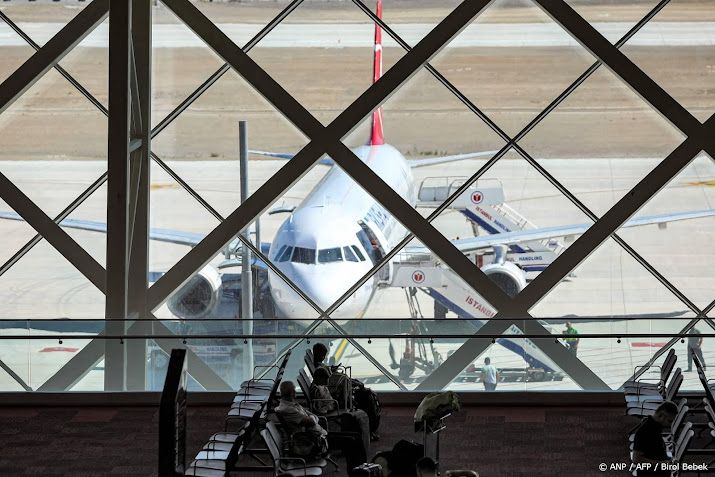 Maatschappijen schrappen vluchten naar Iran om protesten