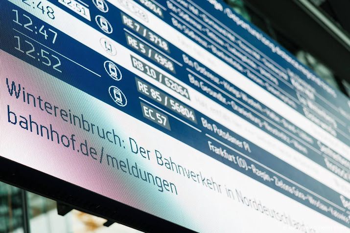 Spoorproblemen Duitsland blijven door aanhoudende sneeuw