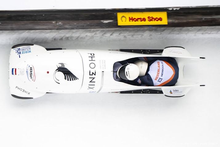 Bobsleeërs in viermansbob dertiende in St. Moritz