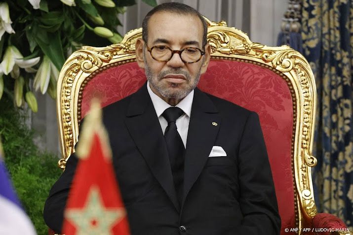 Koning Mohammed van Marokko heeft last van rugpijn