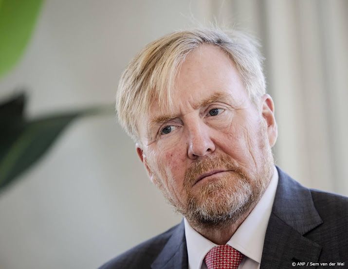 Koning bezoekt Haagse Appeltjes-winnaar Straat Consulaat 