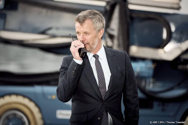 Deense koning Frederik spreekt audioboek in