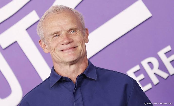 Red Hot Chili Peppers-bassist Flea kondigt soloalbum aan