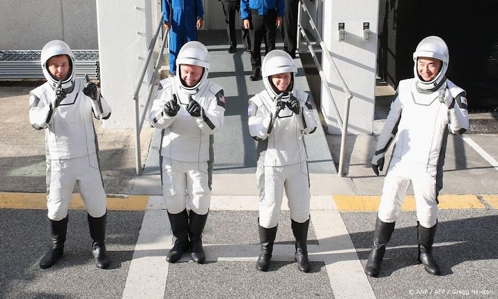 Bemanningsleden ISS eerder dan gepland op weg terug naar aarde