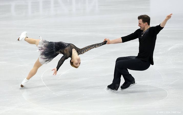 Kunstrijders Tsiba en Danilova eindigen als vijftiende op EK