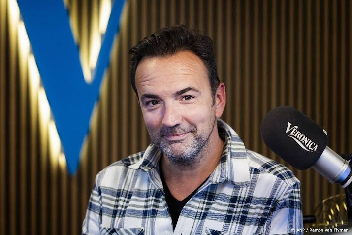 Ekdom wil bij winst Radioring omsmelten en aan luisteraars geven