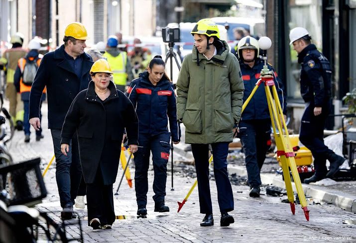 Dijksma: Getroffenen explosie 'zo lang als nodig' opgevangen