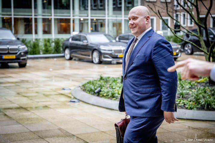 Kabinet komt met voorwaarden voor gezamenlijke vuurwerkshows