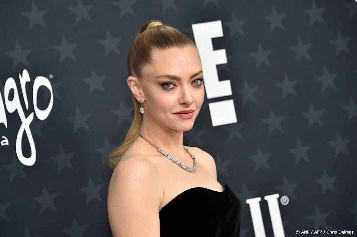 Amanda Seyfried: Channing Tatum plaste op mijn been voor de grap
