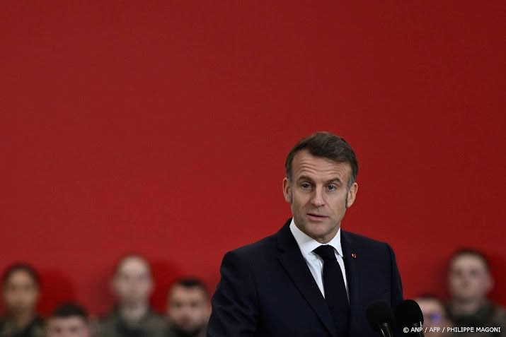 Macron wil dat EU antidwanginstrument gebruikt tegen heffingen