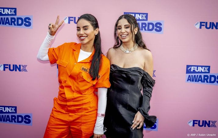 Broertje van influencers Selma en Marwa Omari overleden