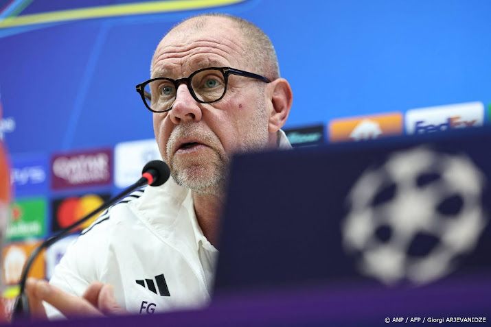 Ajax-trainer Grim verwacht open duel met 'gevaarlijk' Villarreal