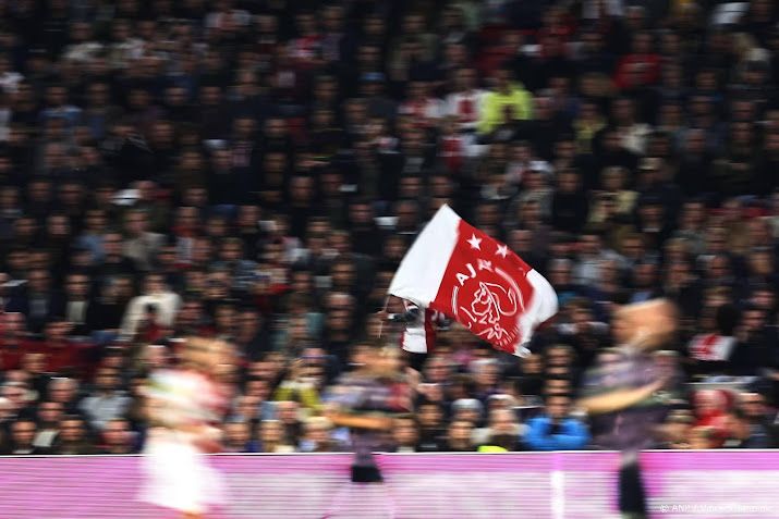 Raad van commissarissen Ajax draagt vijf leden voor