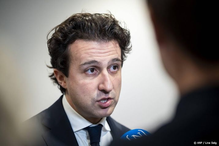 Klaver is 'blij dat rechts verder versplintert'