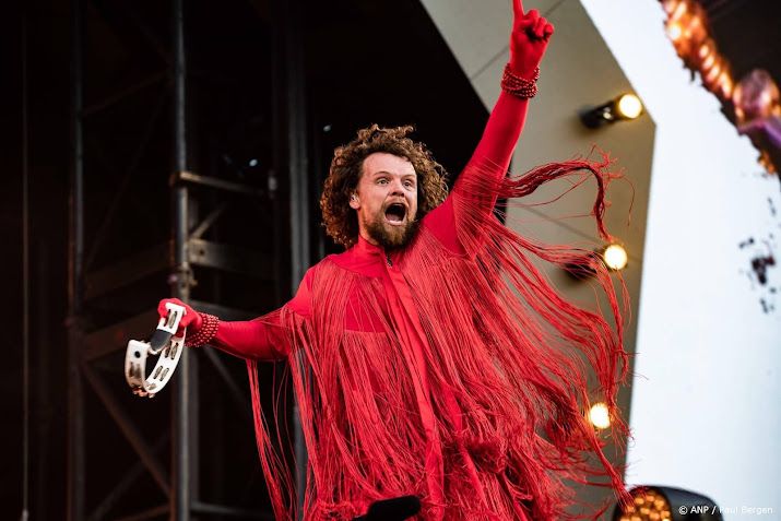 DI-RECT, Sef en Claude treden op bij 3FM Awards