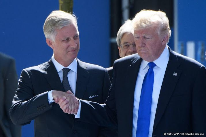Koning Filip praat kwartier met president Trump