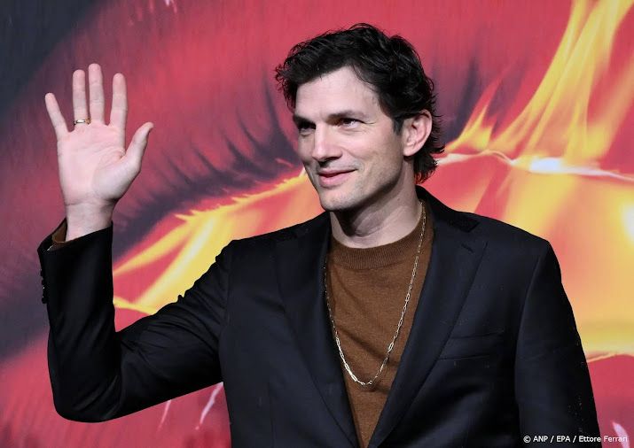 Kutcher: Hollywood niet verantwoordelijk voor schoonheidsidealen
