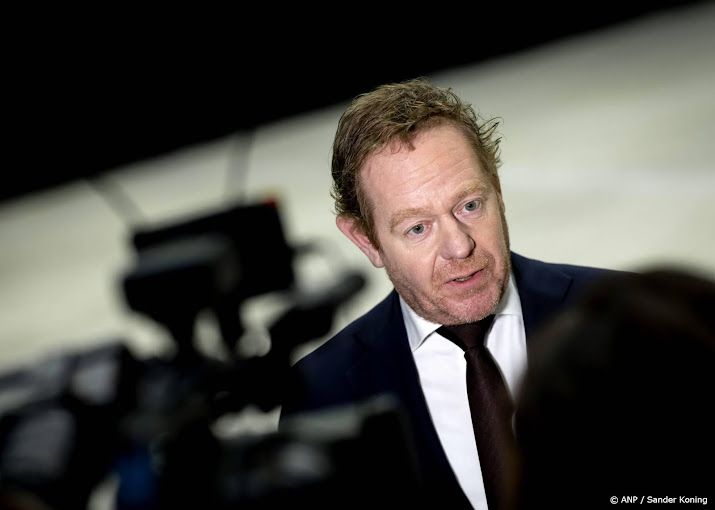 Van Weel ziet geen blijvende schade aan relatie met VS