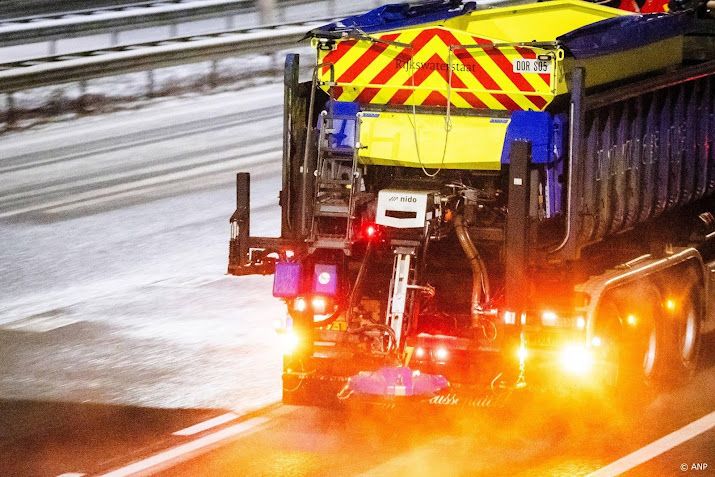 Maandag code geel in noordoosten om gladheid