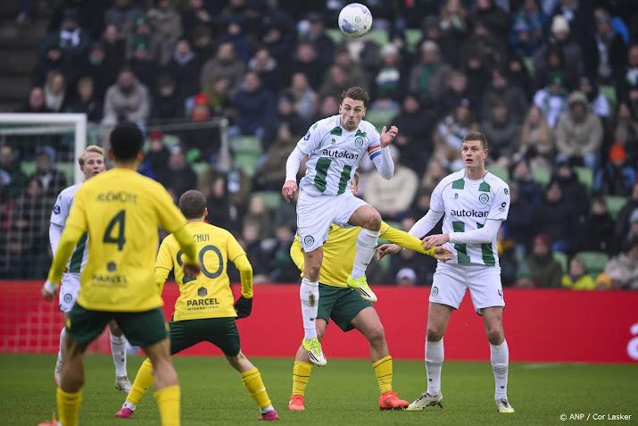 FC Groningen verliest van Fortuna, Resink valt geblesseerd uit