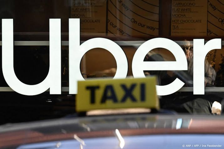 Zelfstandige taxichauffeurs Uber zijn ondernemers, oordeelt hof