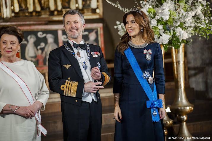 Deens koningspaar neemt afscheid van Estland