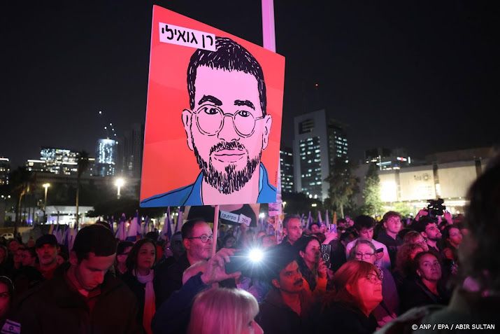 Netanyahu bij begrafenis gijzelaar: vijand betaalt hoge prijs