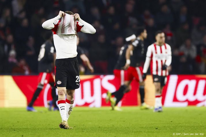 PSV lijdt tegen Bayern vierde nederlaag en is klaar in Europa