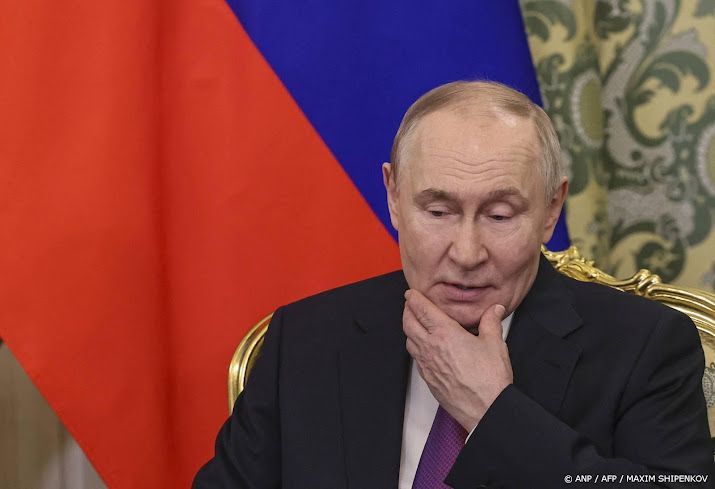 Poetin akkoord met tijdelijk staken van aanvallen op Kyiv