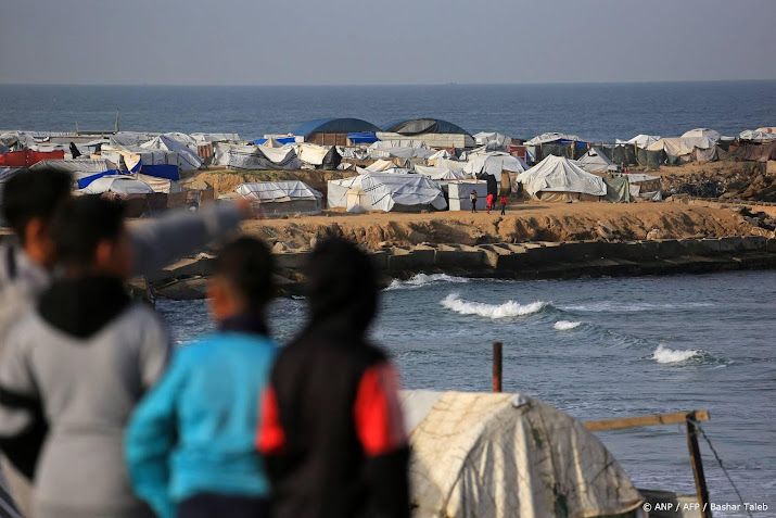 Kinderen overlijden in Gaza aan onderkoeling, waarschuwt WHO-chef