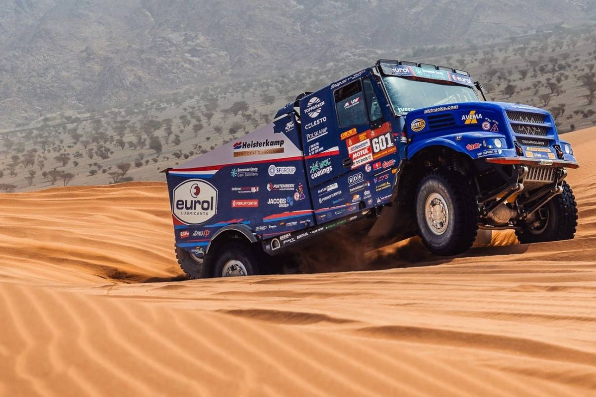 ‘We moeten zien dat we sterker terugkomen’ - Mitchel van den Brink naar het podium in Dakar Rally 2026