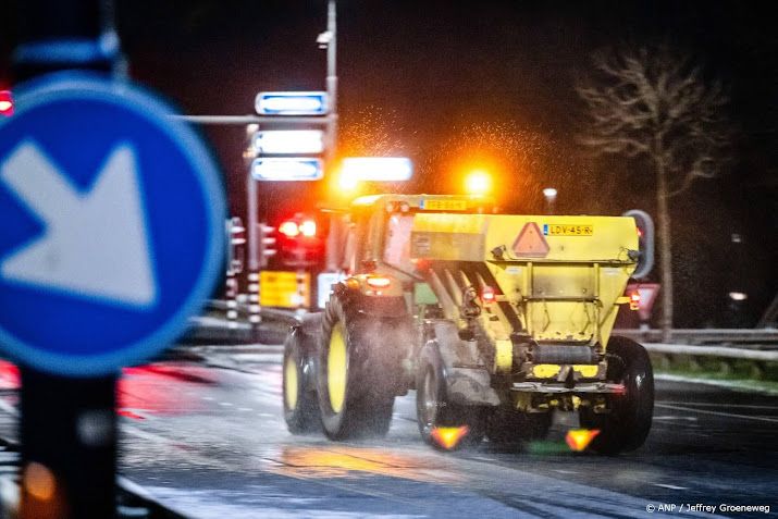 Extra waarschuwing voor noorden: code oranje om gladheid