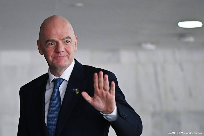 Voetbalbaas Infantino wil verbanning Rusland opheffen