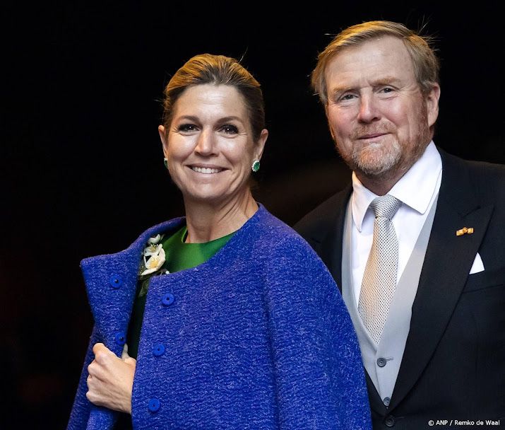 Deelnemers Ambassadeursconferentie te gast bij koningspaar