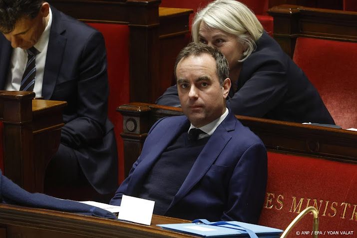 Frankrijk heeft ondanks moties van wantrouwen eindelijk begroting