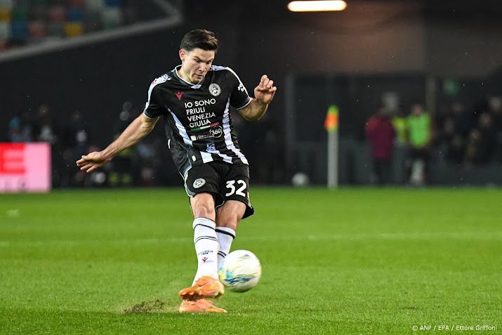 Ekkelenkamp helpt Udinese met doelpunt langs AS Roma