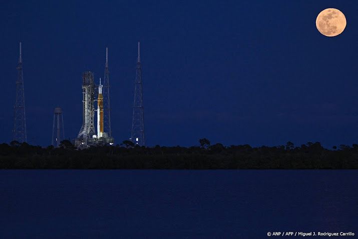Lancering van vlucht naar de maan uitgesteld