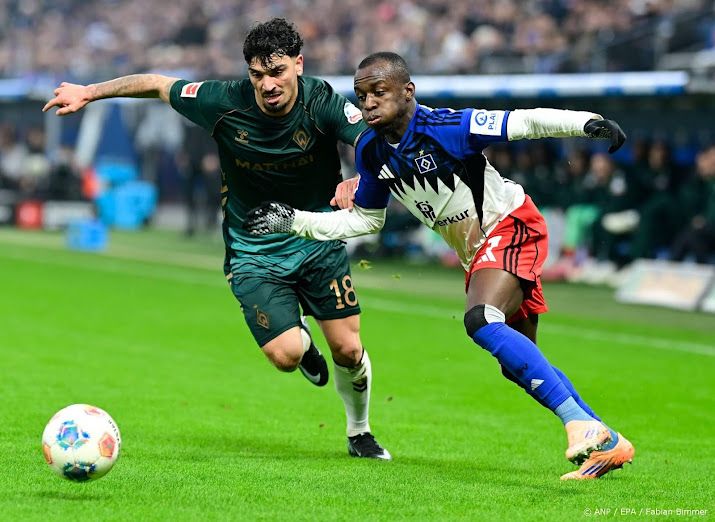 HSV geeft speler Dompé recordboete na rijden onder invloed