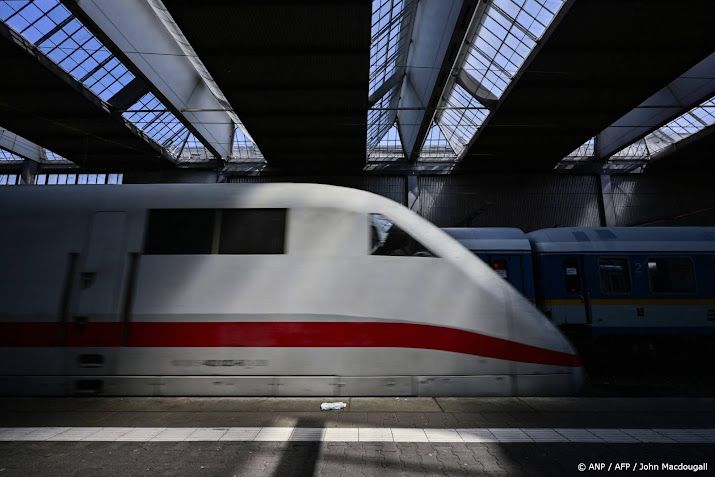 Duitse treinconducteur overleden door aanval zwartrijder