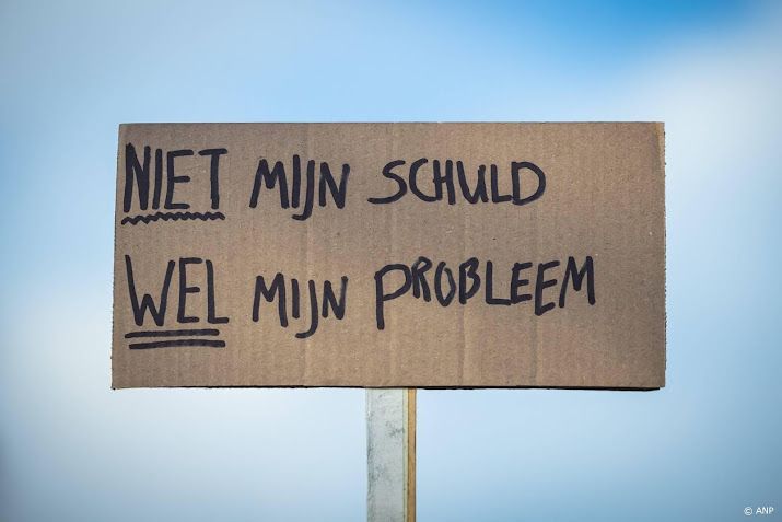 Ombudsmannen: scheld studieschulden toeslagenaffaire kwijt