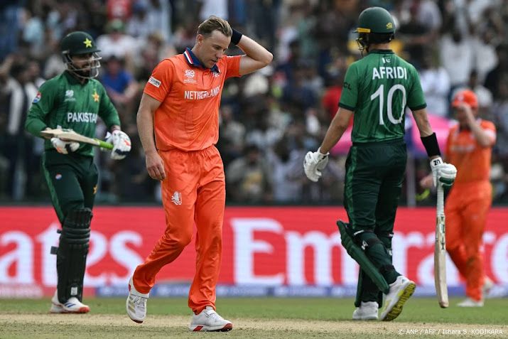 Cricketers maken het Pakistan lastig maar verliezen op WK T20