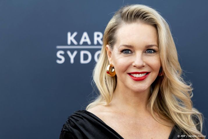 Elf presentatoren voor nieuw seizoen Kopen Zonder Kijken