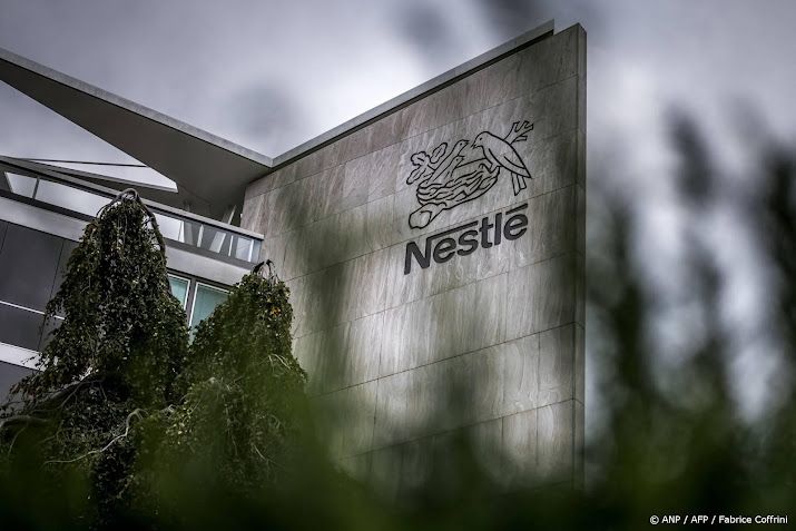 NVWA krijgt tientallen meldingen over teruggeroepen babyvoeding