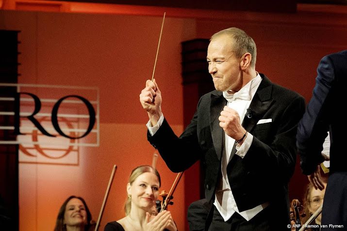 Jamai is eregast bij klassieke avond in Concertgebouw