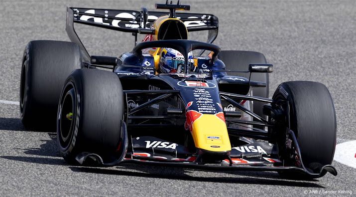 Verstappen productief en snel in eerste testsessie Formule 1