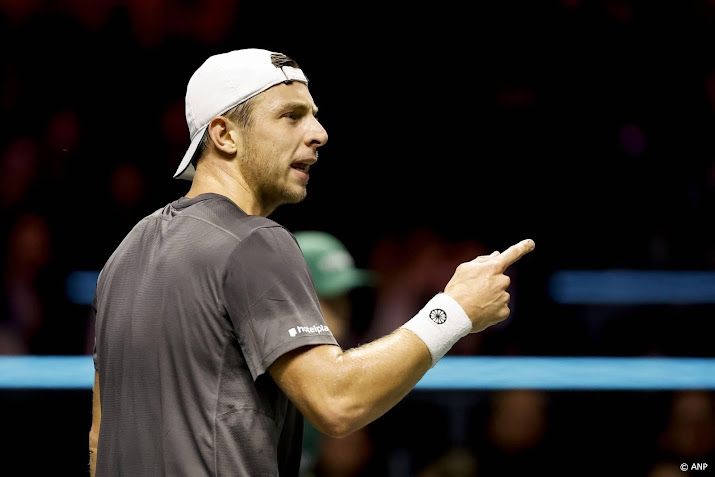 Tennissers Griekspoor en De Jong clashen over Davis Cup-kritiek